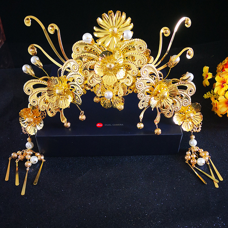 新娘中式古装孔雀凤冠秀禾服头饰金色流苏主冠婚礼造型发饰品结婚