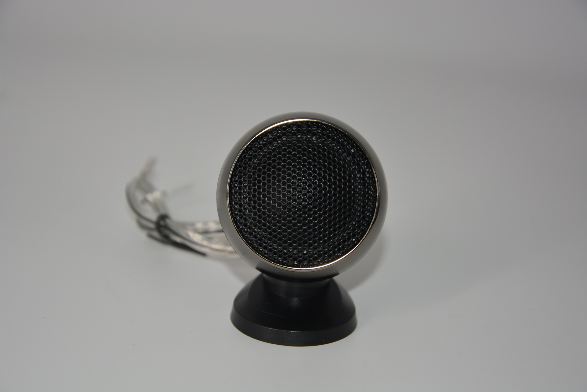 汽车高音喇叭高音仔外置改装车载小高音头音响12v24v无损通用一对