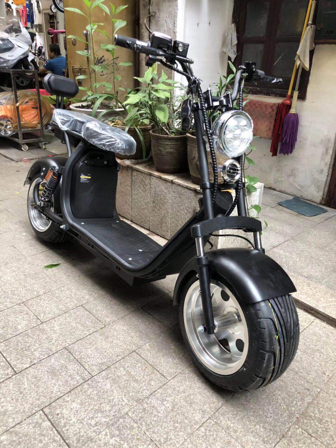 12寸铝轮毂双电池普哈雷电动代步成人电动车city electric harley