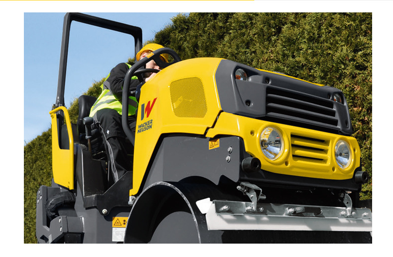 进口品牌压路机 振动压路机 rd 27-120c前钢后胶 威克诺森