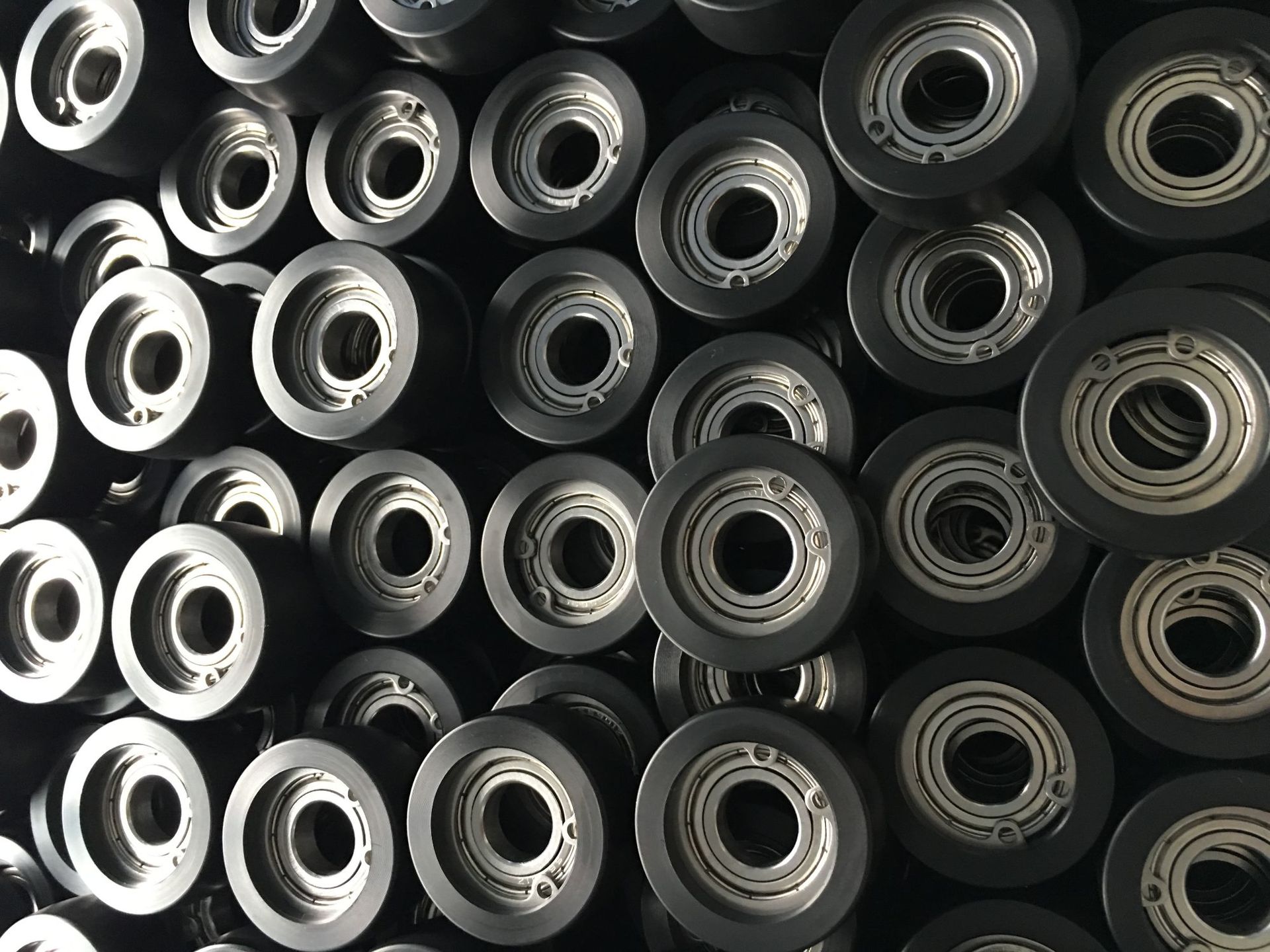 厂家直销 upe组合件 高光洁度滚轮 超耐磨滚轮 黑色upe滚轮