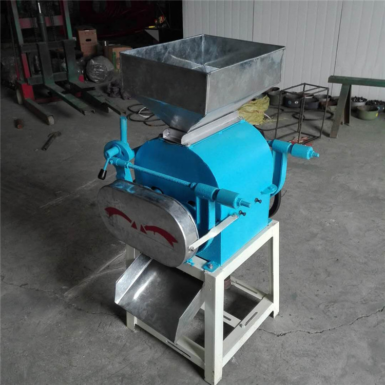 小型花生破碎机价格 豆类粮食破碎碾压机 食品花生碎粒机