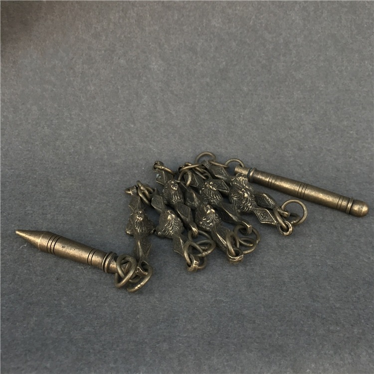 仿古纯铜狮子头黄铜九节鞭摆件武术鞭练功鞭古玩杂项铜器工艺品