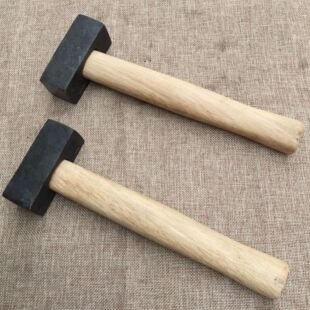 【厂家直销】木柄锻打石工锤 方头铁锤子 建筑工地专用石工锤