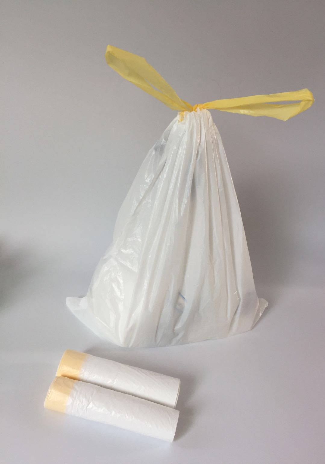 厂家出口 穿绳 白色垃圾袋 自动收口,束口垃圾袋 厨房专用