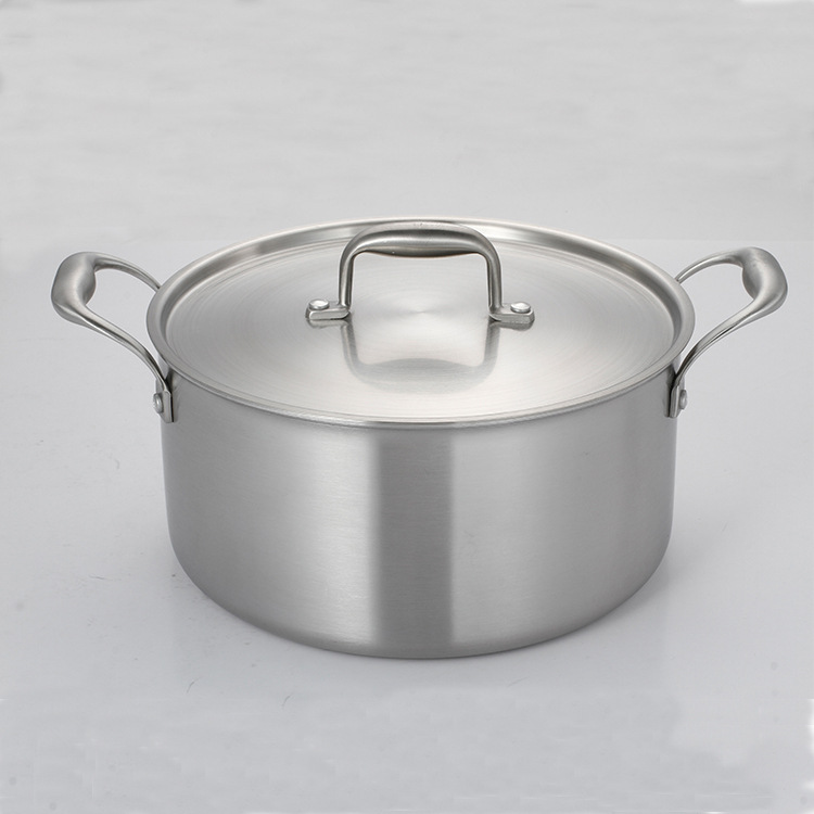 厂家直销家用礼品双耳不锈钢汤锅304不锈钢三层钢炖锅加厚带盖
