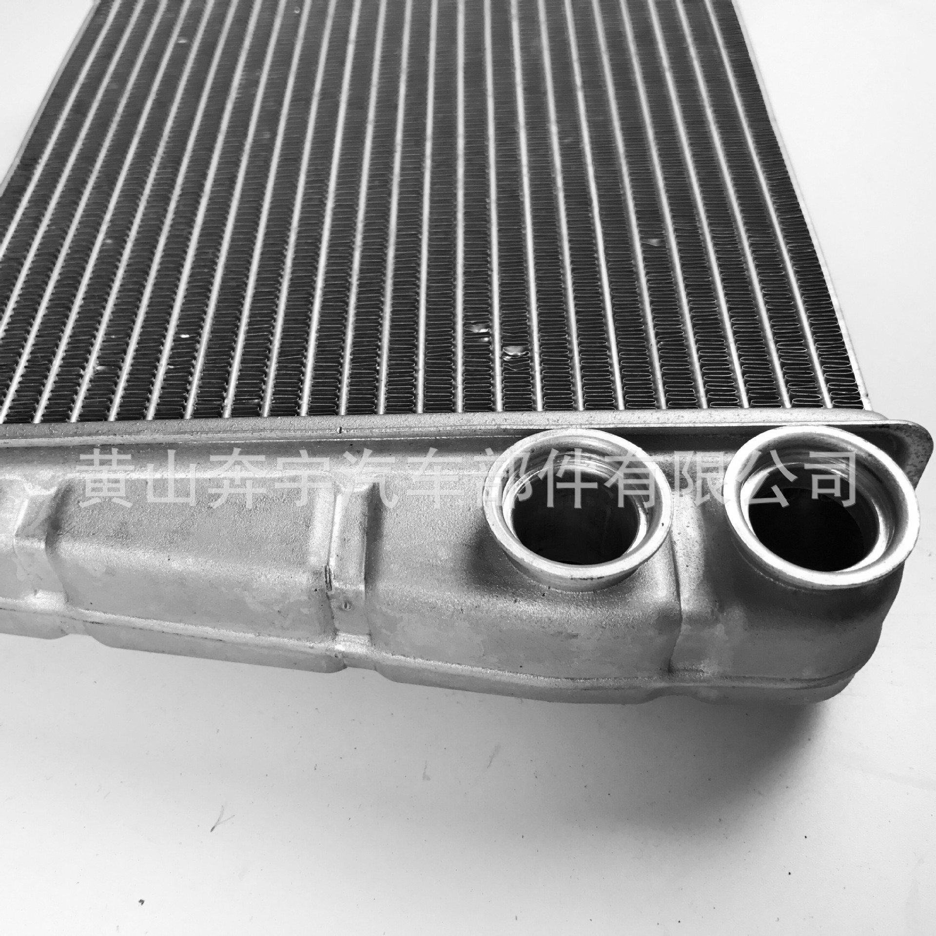 适用于大众速腾汽车的暖风散热器水箱发动机配件