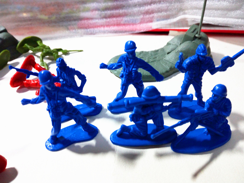 热卖二战小兵人玩具军事士兵兵团 战争模型武器军人打仗小人套装