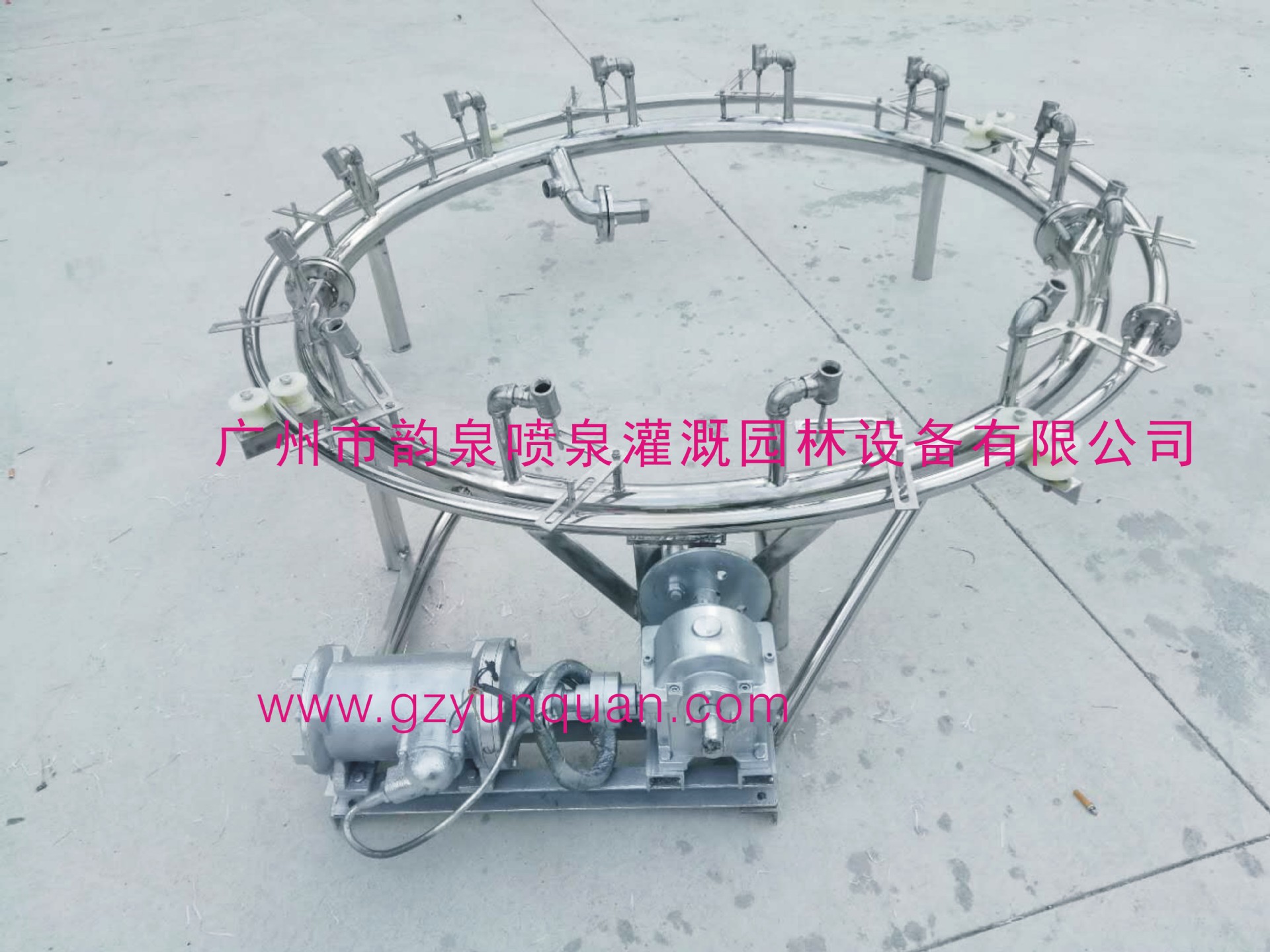 圆摇喷泉 摇摆系统 音乐喷泉 会动的喷泉 广州喷泉厂