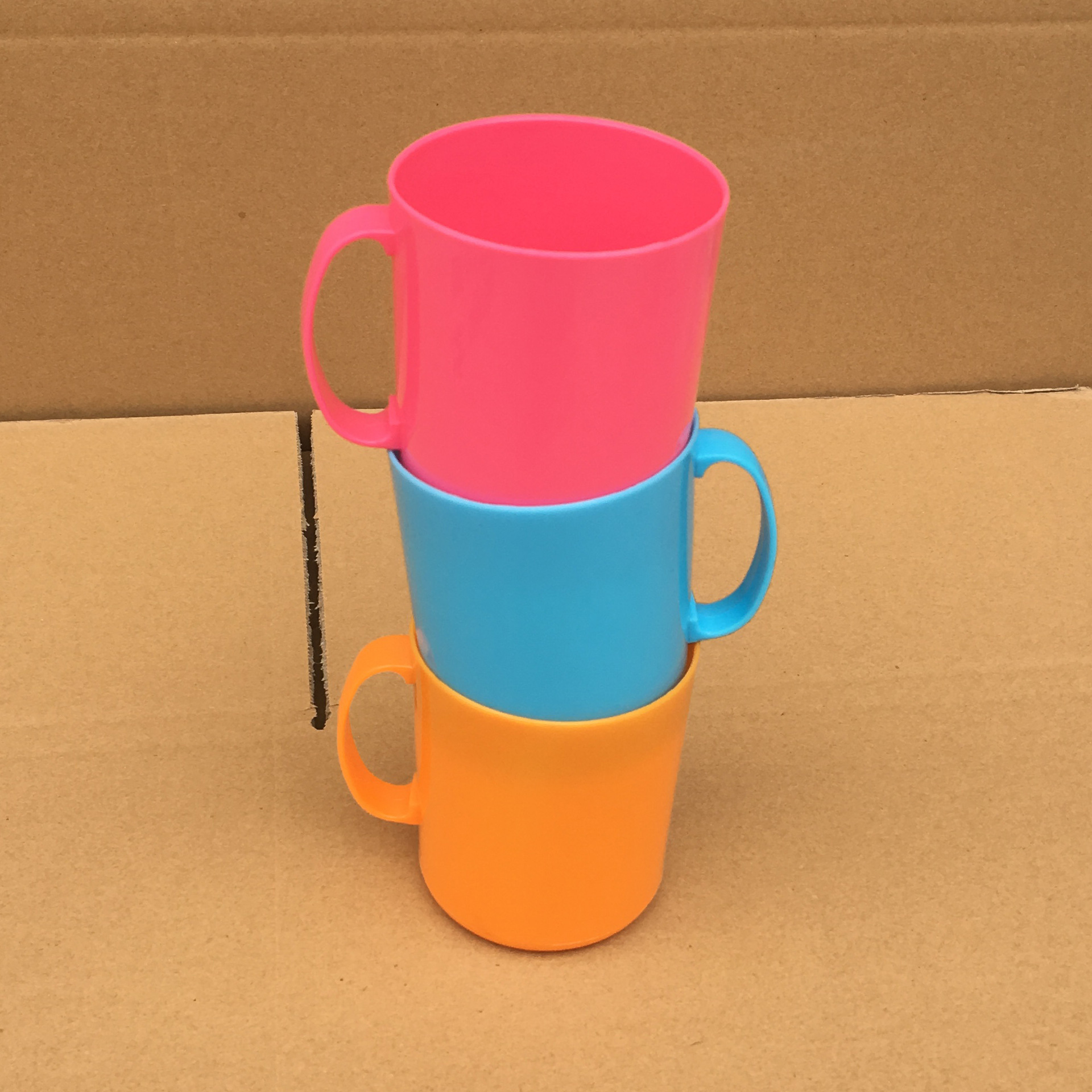 医院单位pp塑料带手柄水杯 可定制logo的塑料广告杯 350ml漱口杯