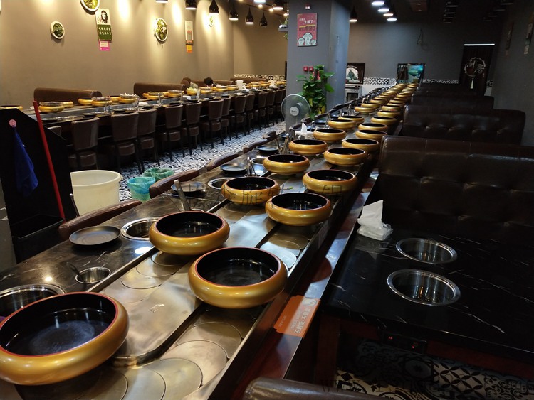 快餐旋转火锅设备 回转火锅 自助旋转麻辣烫设备 回转涮烤一体锅