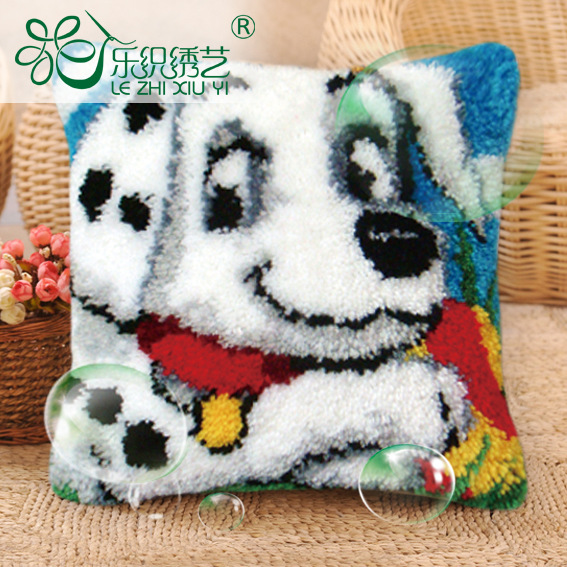 DIY Wool Embroidered Carpet Latch Hook Cartoon Cushion Plush Pillow Sofa Cushion Wholesale Material Kit