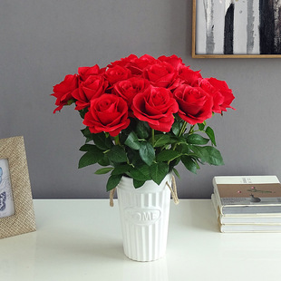 情人节婚庆装饰假花客厅花瓶插花摆件 仿真单枝红色情人玫瑰花