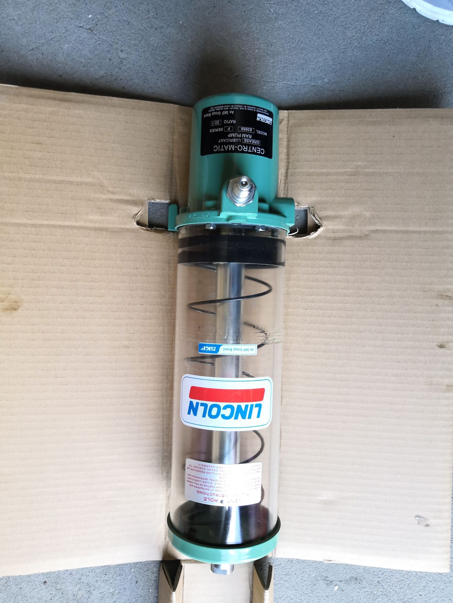 【林肯润滑授权代理】气动油脂泵 lincoln润滑泵 林肯83668泵