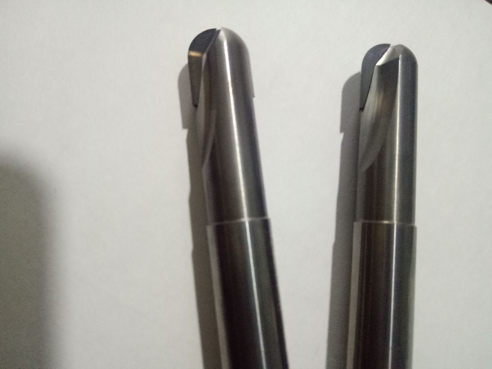 金刚石pcd球头铣刀过中心