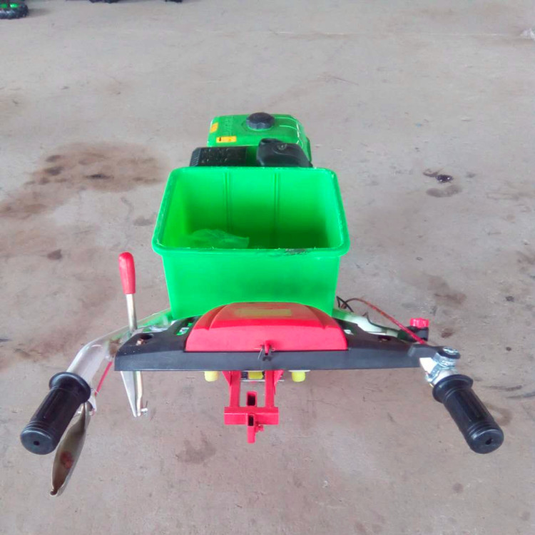 多功能气死牛耘播机播种施肥耘地除草开沟犁地培土机