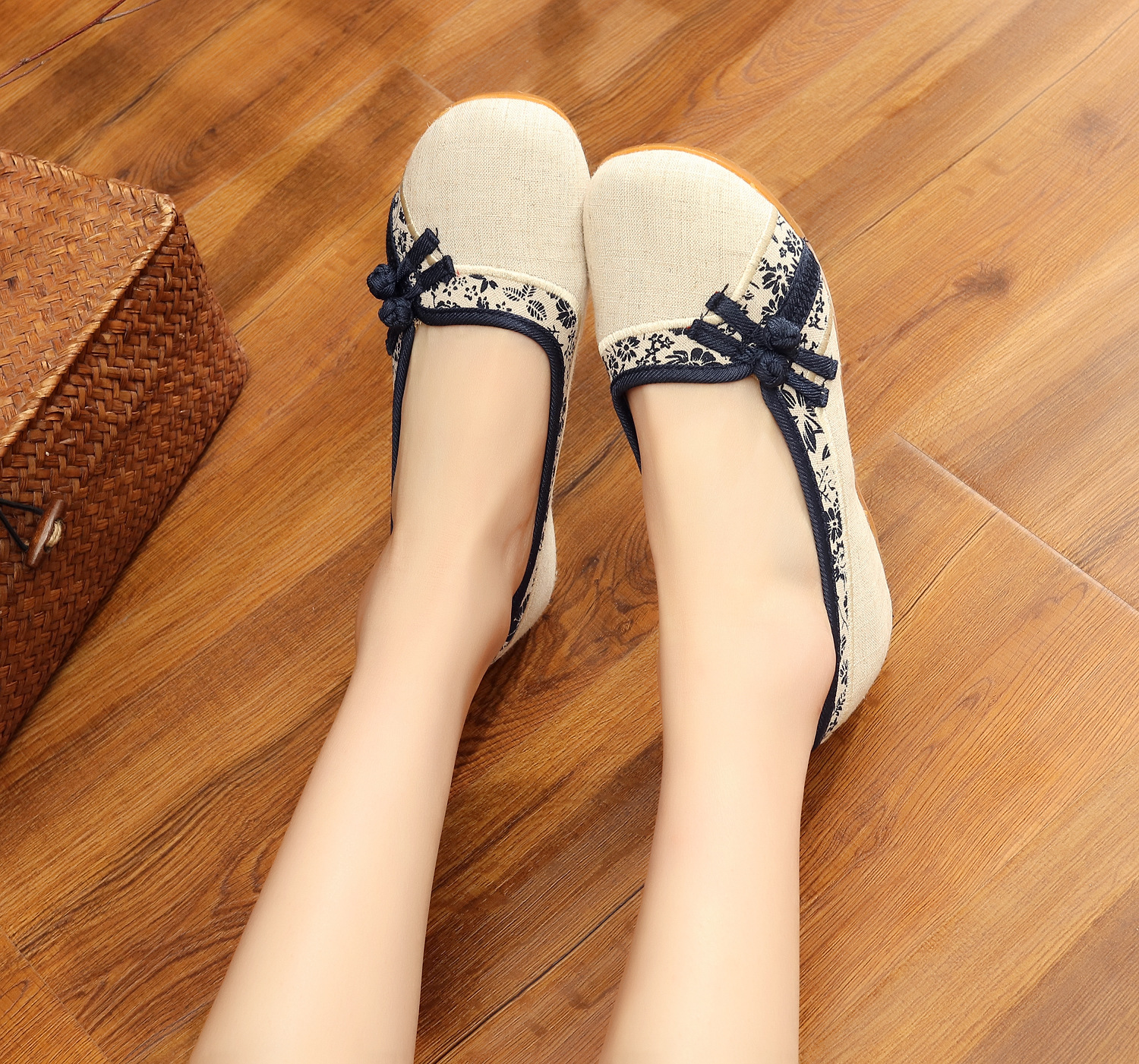 老北京布鞋女 麻布女单鞋 复古旗袍鞋民族风舞蹈鞋女士鞋子批发