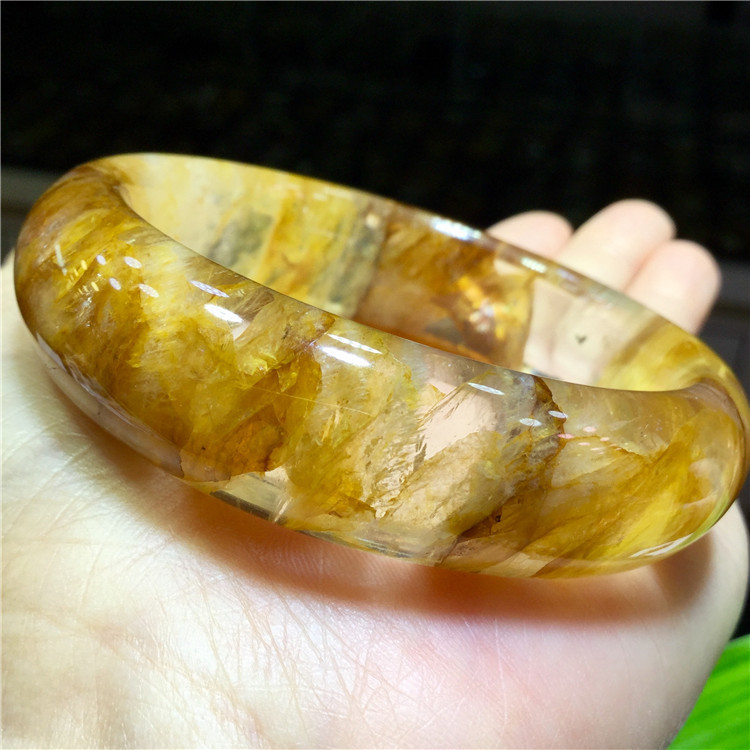 东海水晶 天然软锰矿天然黄胶花千层聚宝盆内景手镯内径:56.5mm