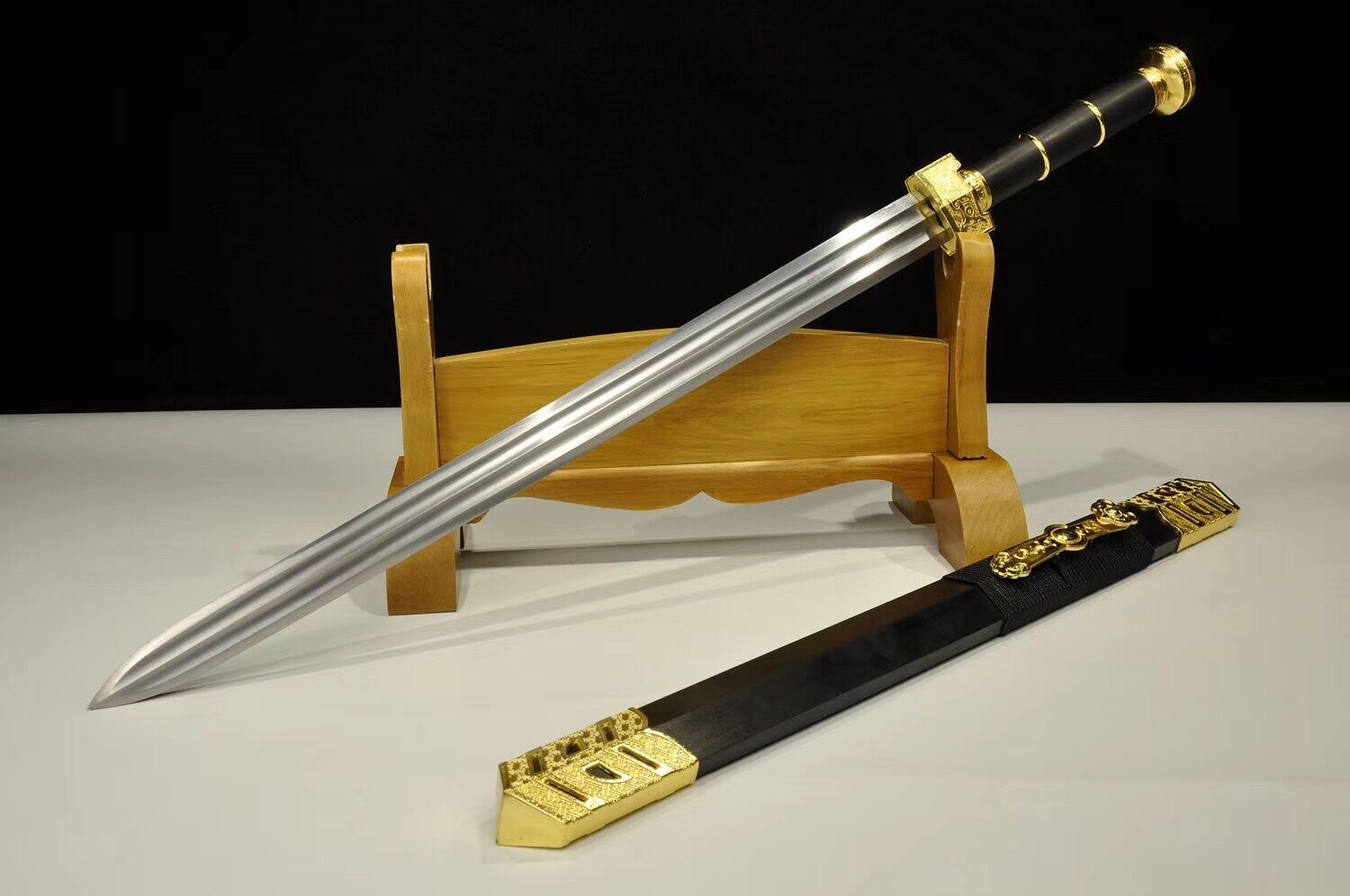 一件代发龙泉正宗宝剑高锰钢双槽如意汉剑长剑镇宅刀剑唐剑未开刃