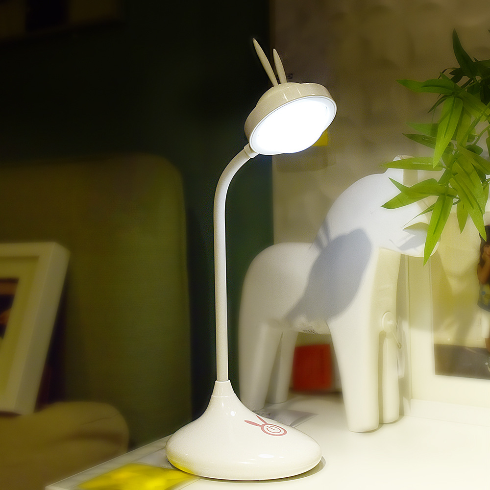 Wholesale New Bedroom Charging Rabbit Silicone Lamp Student Learning Table Lamp Usb Charging Small Night Lamp Cartoon Night Light