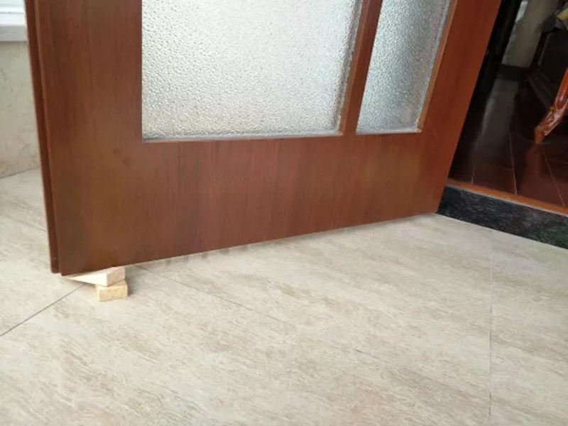 三角木楔子膨胀木块摄像轨道木栓滑轨垫木门档门堵门塞裂缝修补