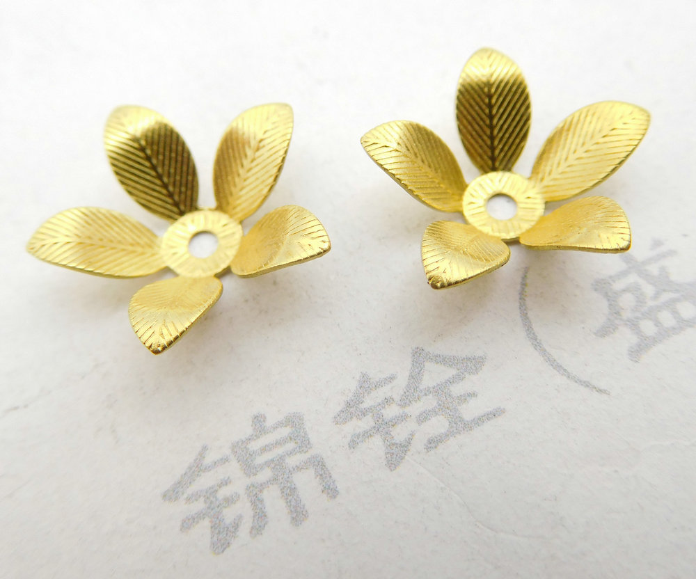 金属花片铜花瓣四叶花瓣diy饰品配件hp495