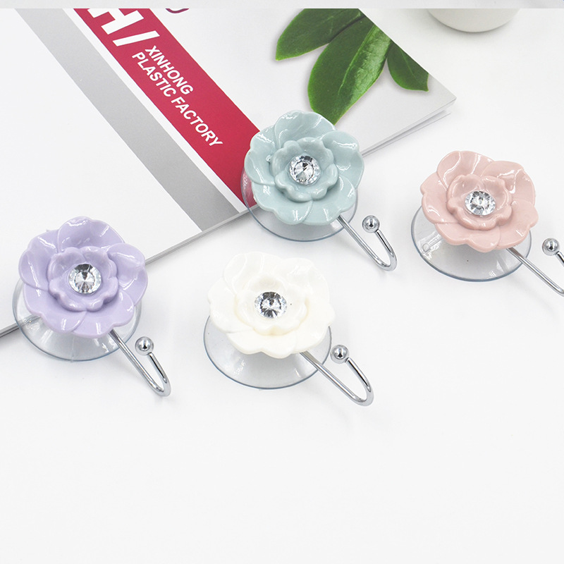 Xinhong Plastic Hook Sucker Sticky Hook Bathroom Kitchen Hook Flower Creative behind the Door Wall Seamless Hook