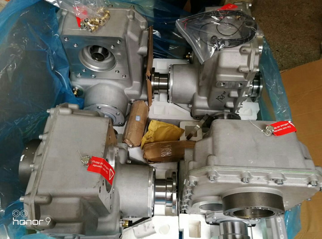 三一泵车自制分动箱