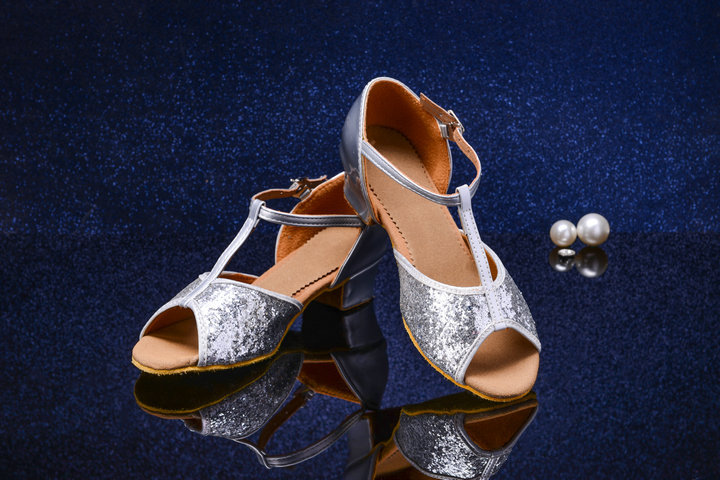 春夏女童拉丁舞鞋鱼嘴亮片跳舞鞋软底儿童舞鞋室内室外