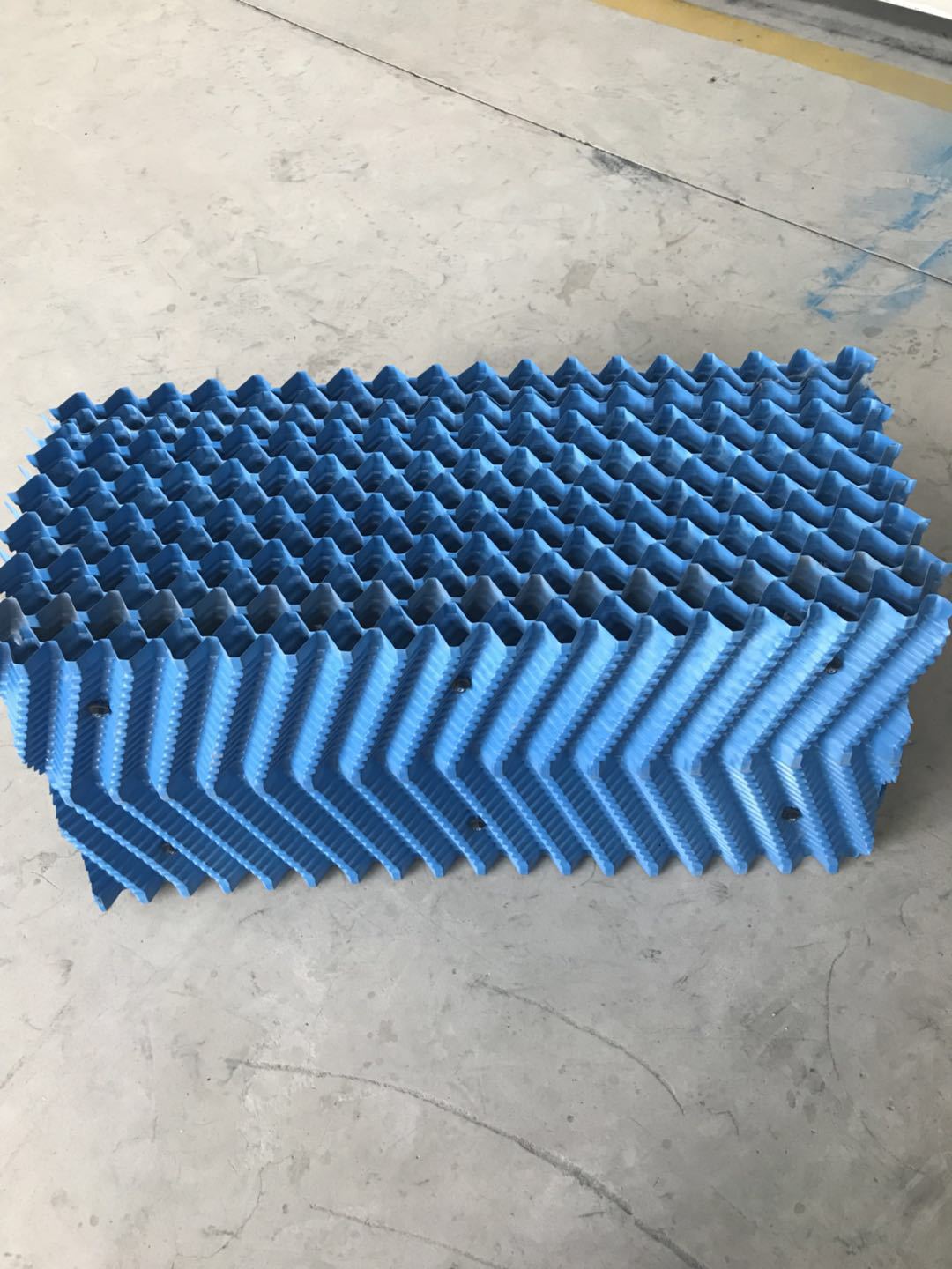 人字形填料pvc填料s波型塑料蜂窝填料冷却塔填料