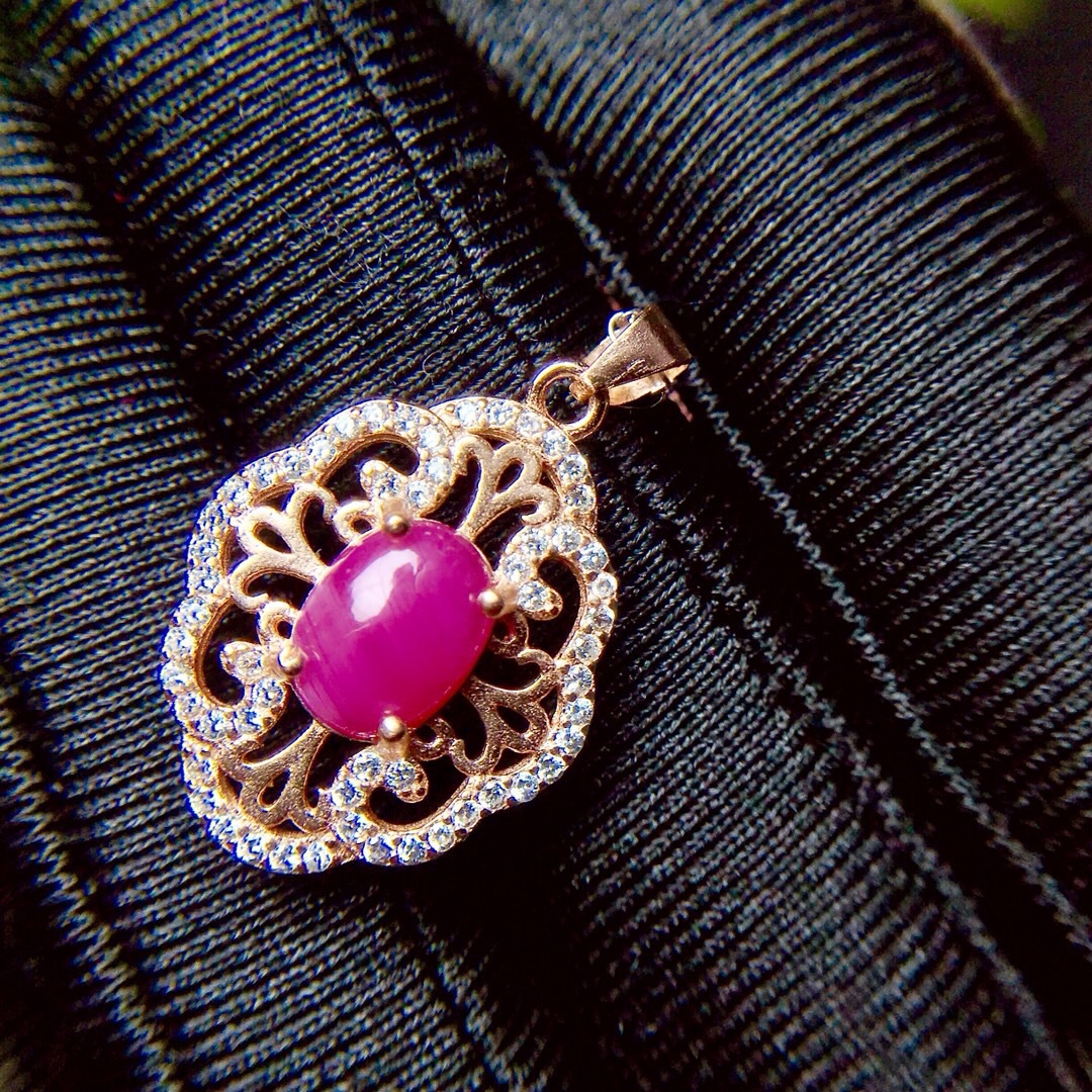 彩宝首饰925银镶嵌天然红宝石套装款式新颖大方简约百搭