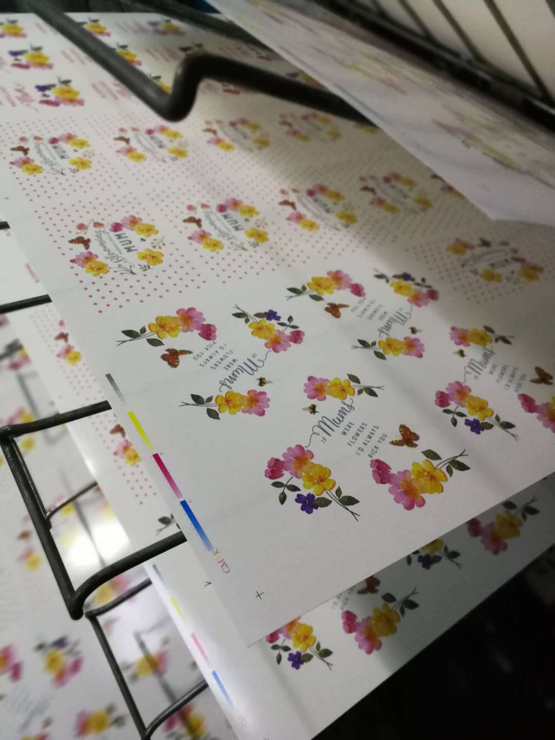 全自动高速印刷胶印四色烫金花纸水贴纸各类花瓶水杯茶具餐具花纸