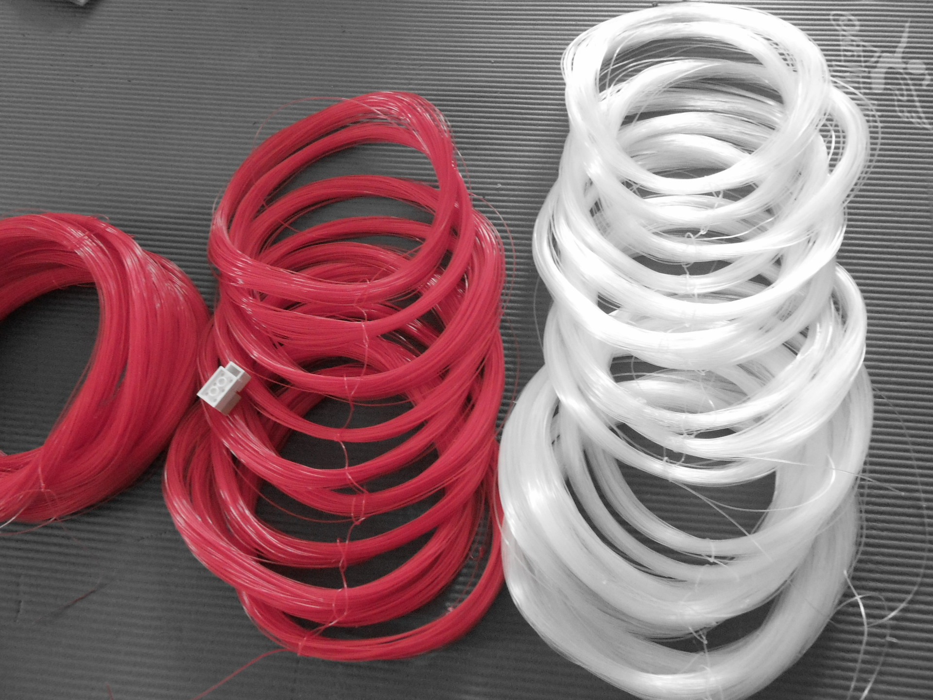 白色透明,红色胶丝线,施工线,鱼线,建筑线鱼塘防鸟果园防鸟线