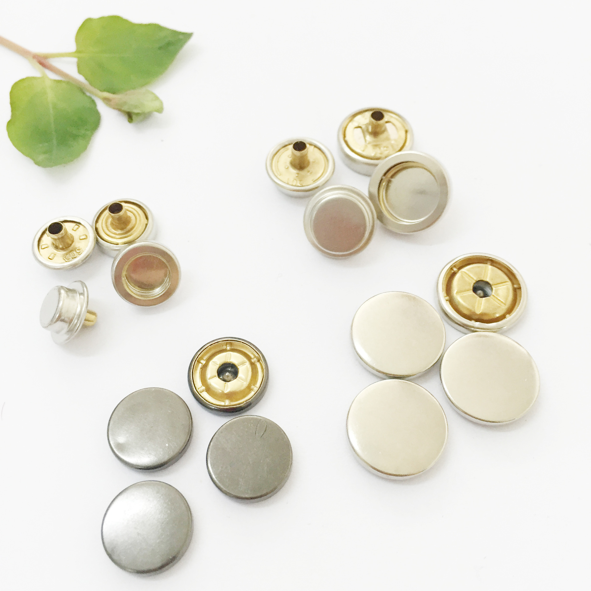 厂家量产 503四合扣 503不锈钢新型款按扣 砸扣501 盆形暗扣