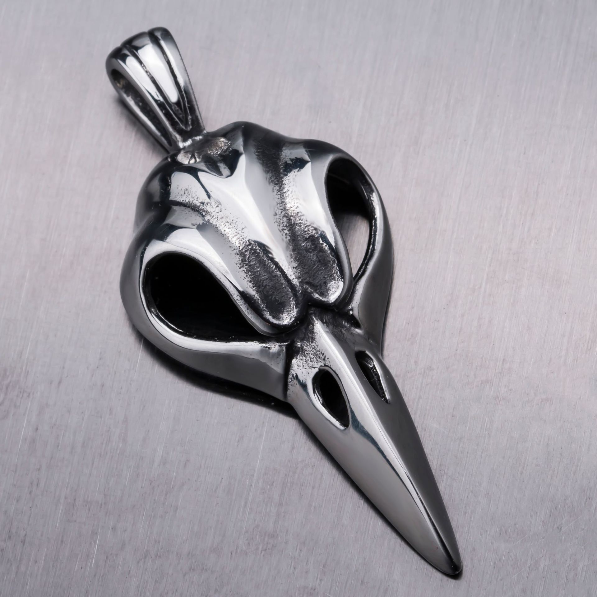 亚马逊/速卖通饰品货源 男款火烈鸟骨头钛钢吊坠 远古化石系项链