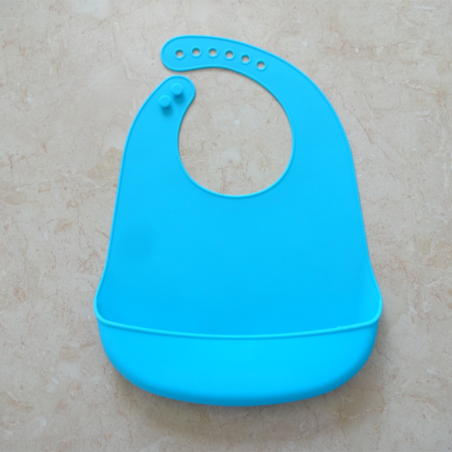 硅胶婴儿宝宝吃饭围兜儿童防水立体饭兜围嘴大号小孩口水兜免洗