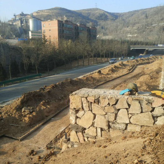 陕西西安挡土墙制作,毛石片石挡土墙,干砌挡土墙,不漏浆挡土墙