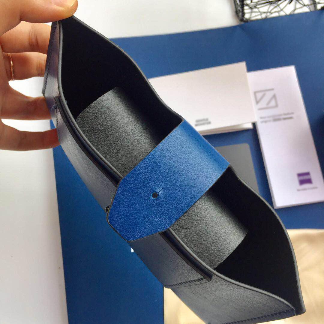 2018新款v牌金属皮太阳眼镜盒时尚韩国v牌眼镜盒厂家直销可定制