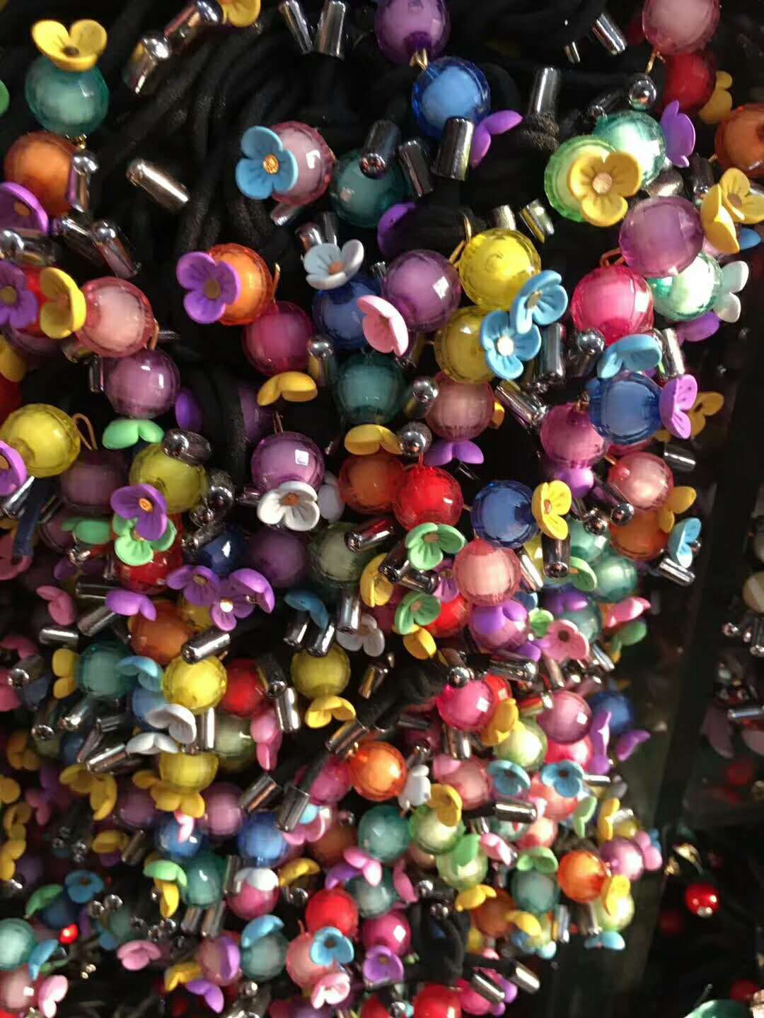 跑江湖地摊一元小商品饰品热卖货源批发儿童发夹一元头饰二元批发