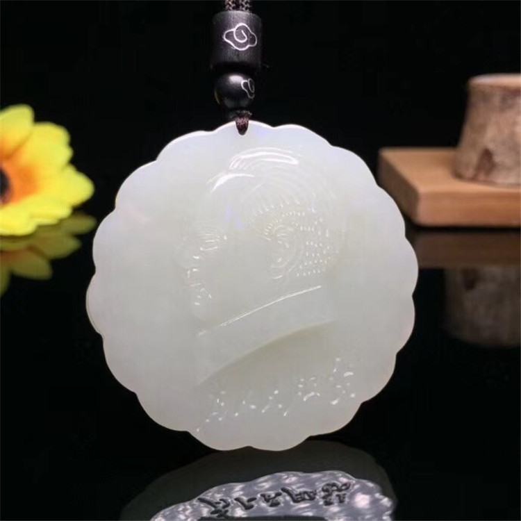 新疆和田玉白玉头像吊坠 青白玉挂件男女吊坠项链
