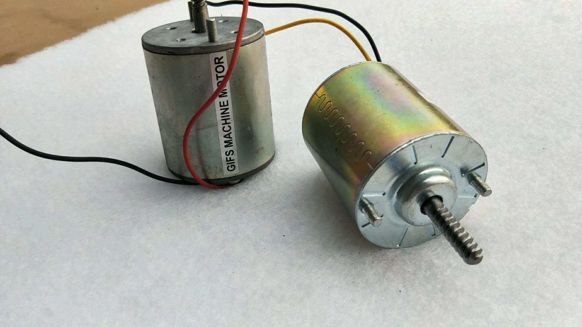 厂家直销 高性能 有刷直流蜗杆轴游戏机马达 家具按摩椅电机