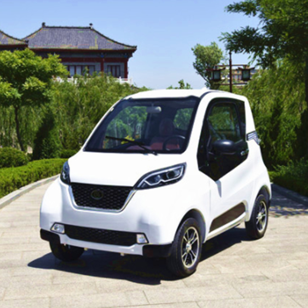 四轮电动车成人汽车新款代步车新能源电动汽车全封闭电动的四轮车