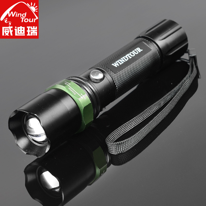 威迪瑞强光手电筒led远射手电带救生锤三档可调