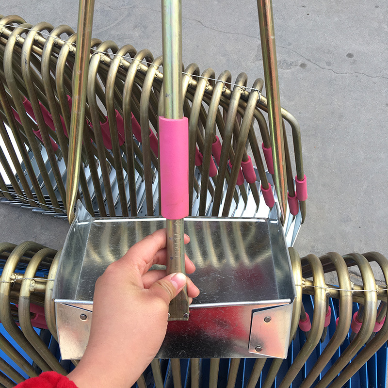 大号钢管铁簸箕铁戳子垃圾铲加厚加大钢管铁畚箕铁扒斗