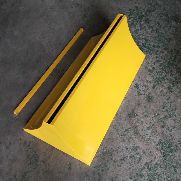 仿大理石白色青色展示架商场广告牌钢化玻璃水牌立牌弧形木纹底座