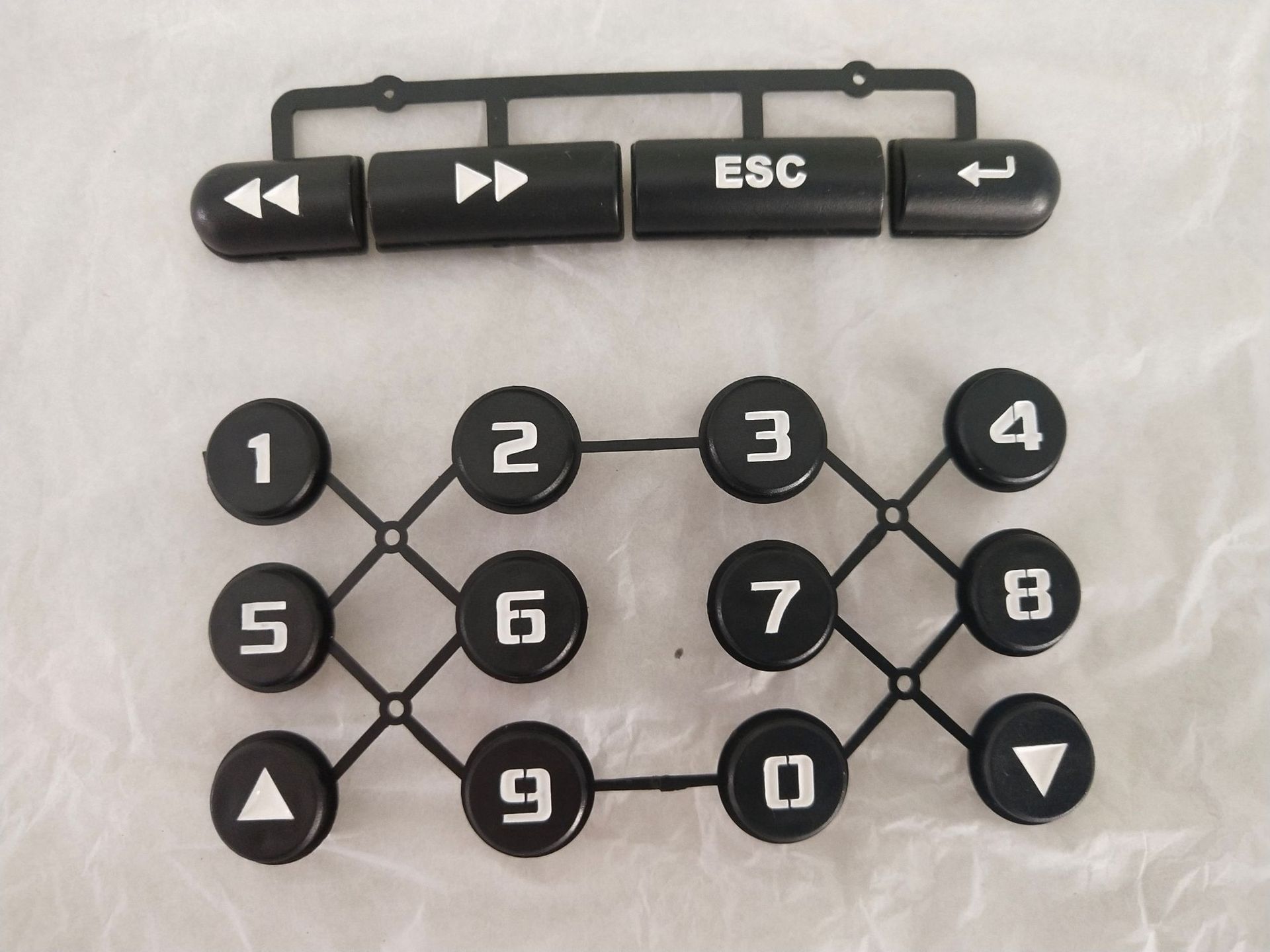 塑料标牌 塑胶壳按键 电镀产品凹字 填油 滴胶 上色 点漆加工