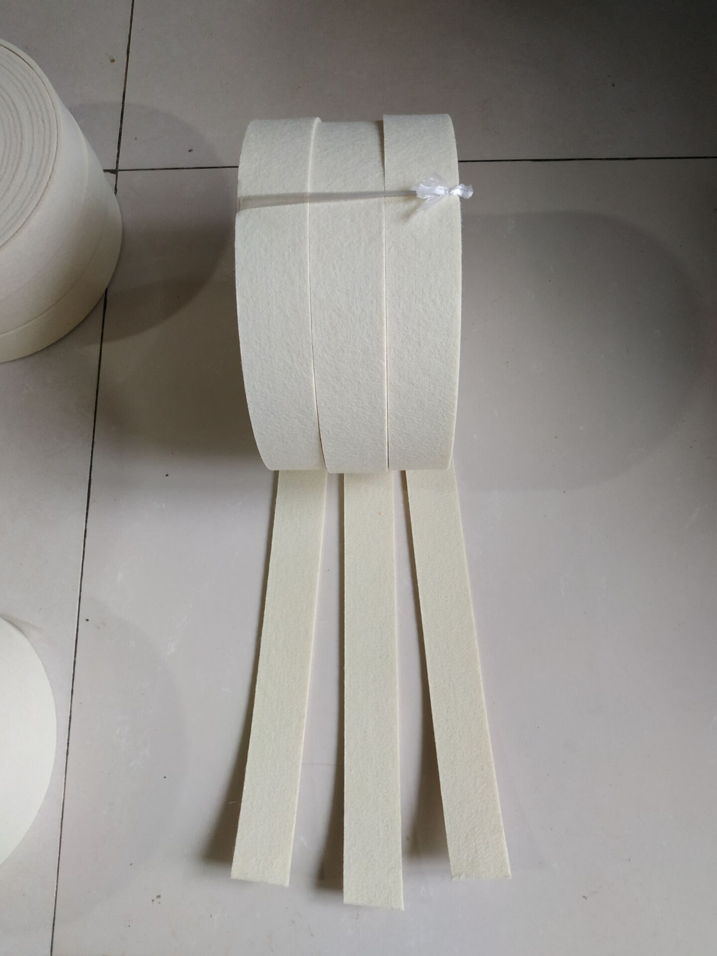 厂家加工定做高密度羊毛毡隔热条 防尘防水密封条 工业毛毡条15mm