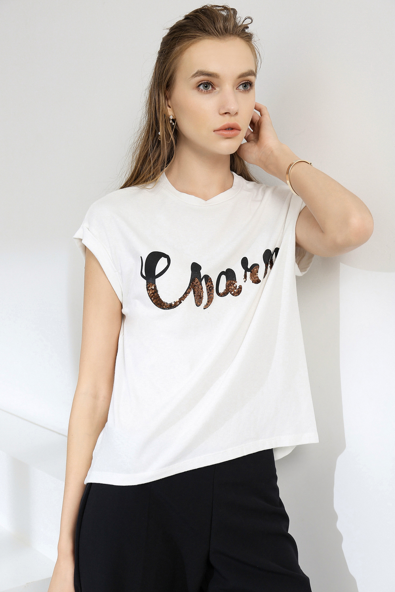 夏季t恤女上衣欧美女装时尚休闲短袖字母印花亮片圆领t恤