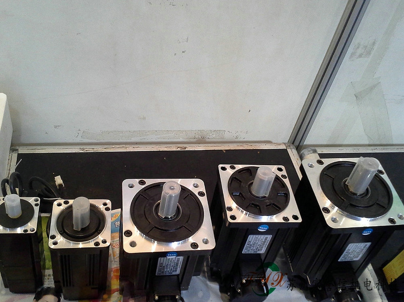 伺服电机厂家60st-m01330 数控机床配件 永磁同步伺服电机