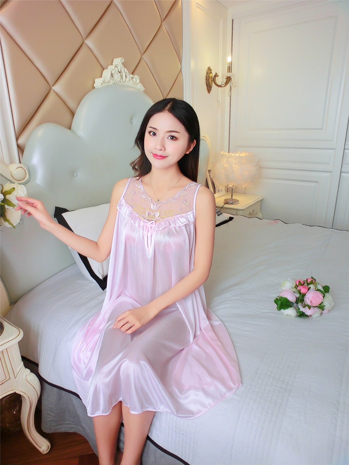 夏季冰丝女士情趣短袖睡裙睡衣性感v领睡裙
